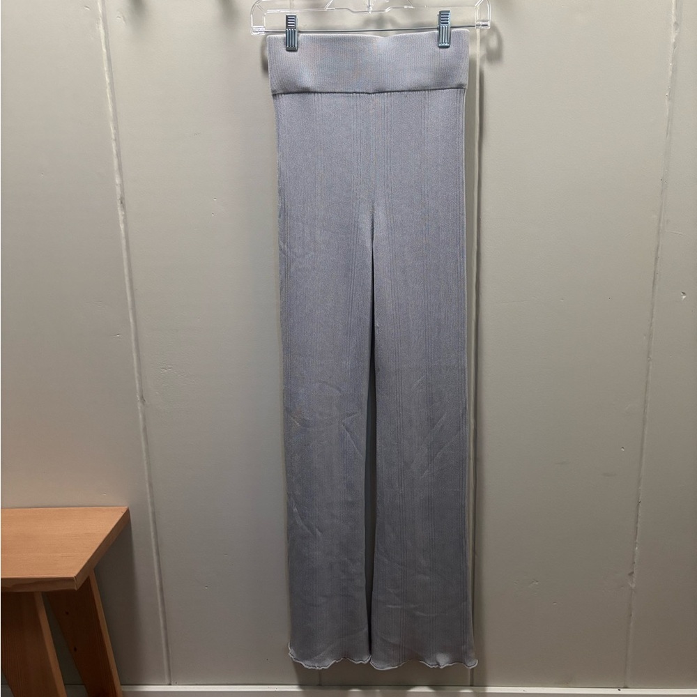 Everlane Ribbed Flare Pants - Picture 2 of 4